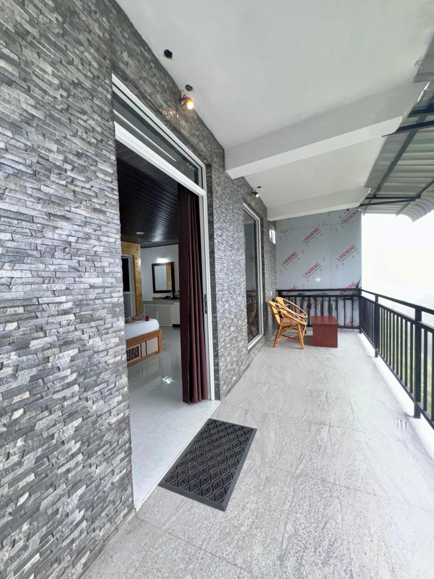 Homestay Will Guest Ella