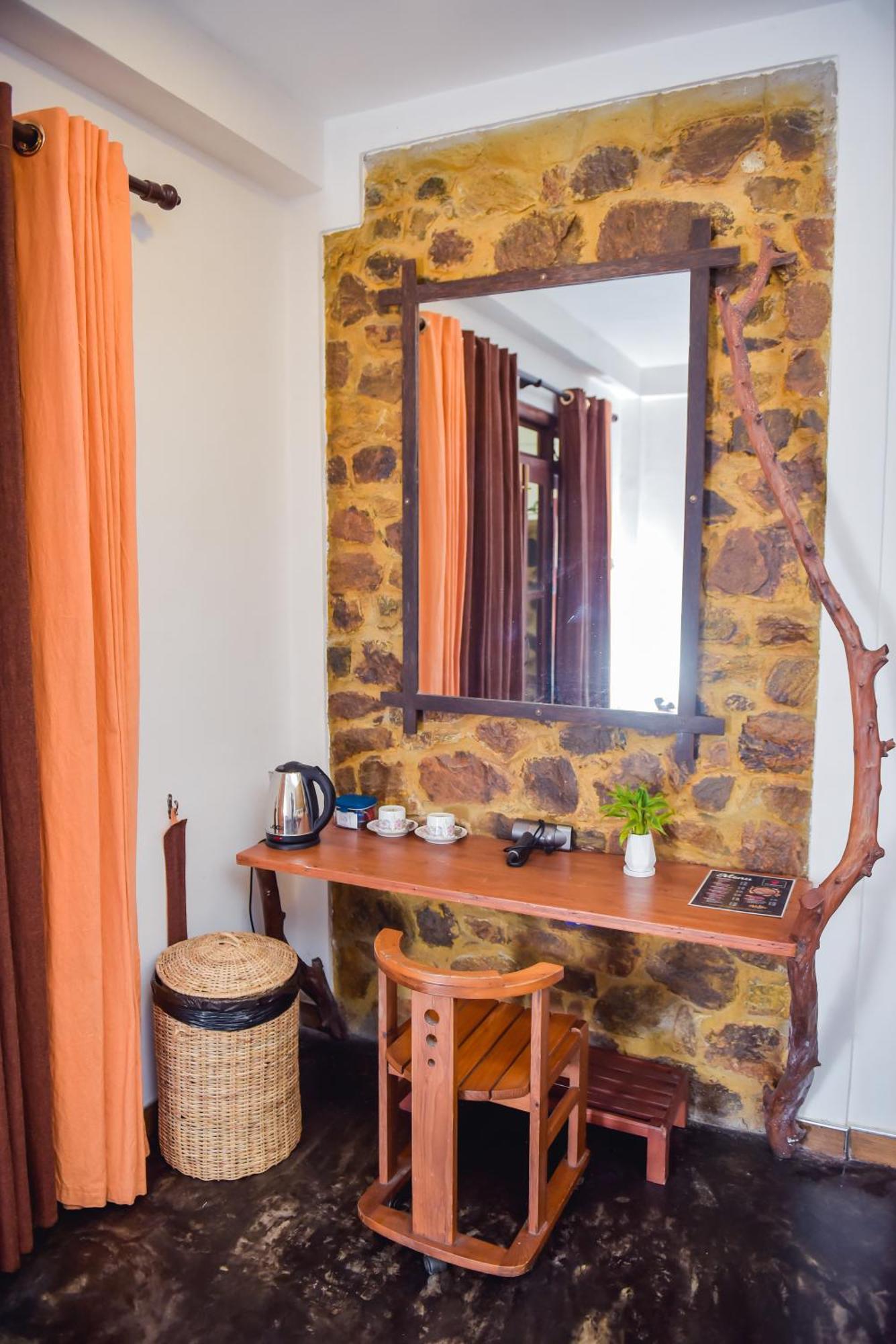The Hotel Ella