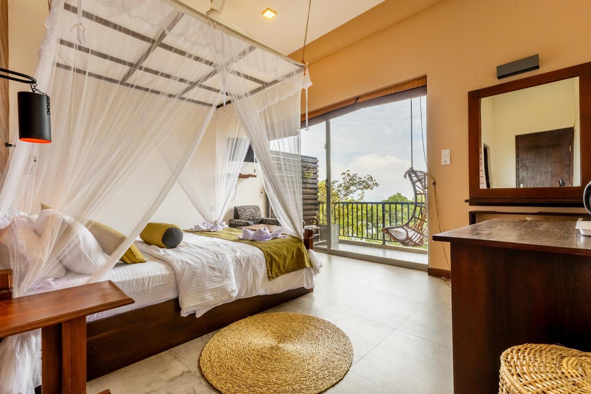 Hotel Heart Of 4*