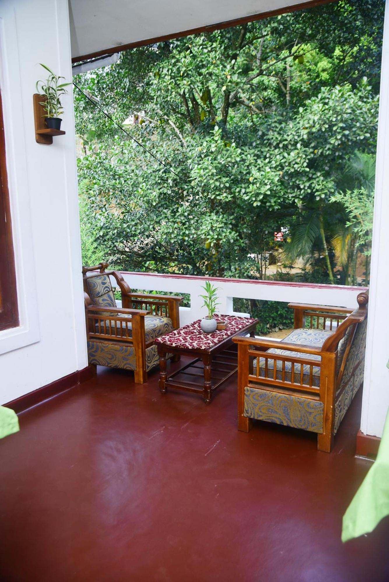 Travel Rest Homestay *
