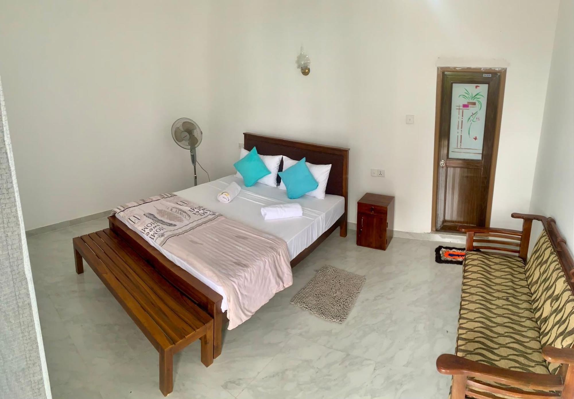 Broad View Homestay *
