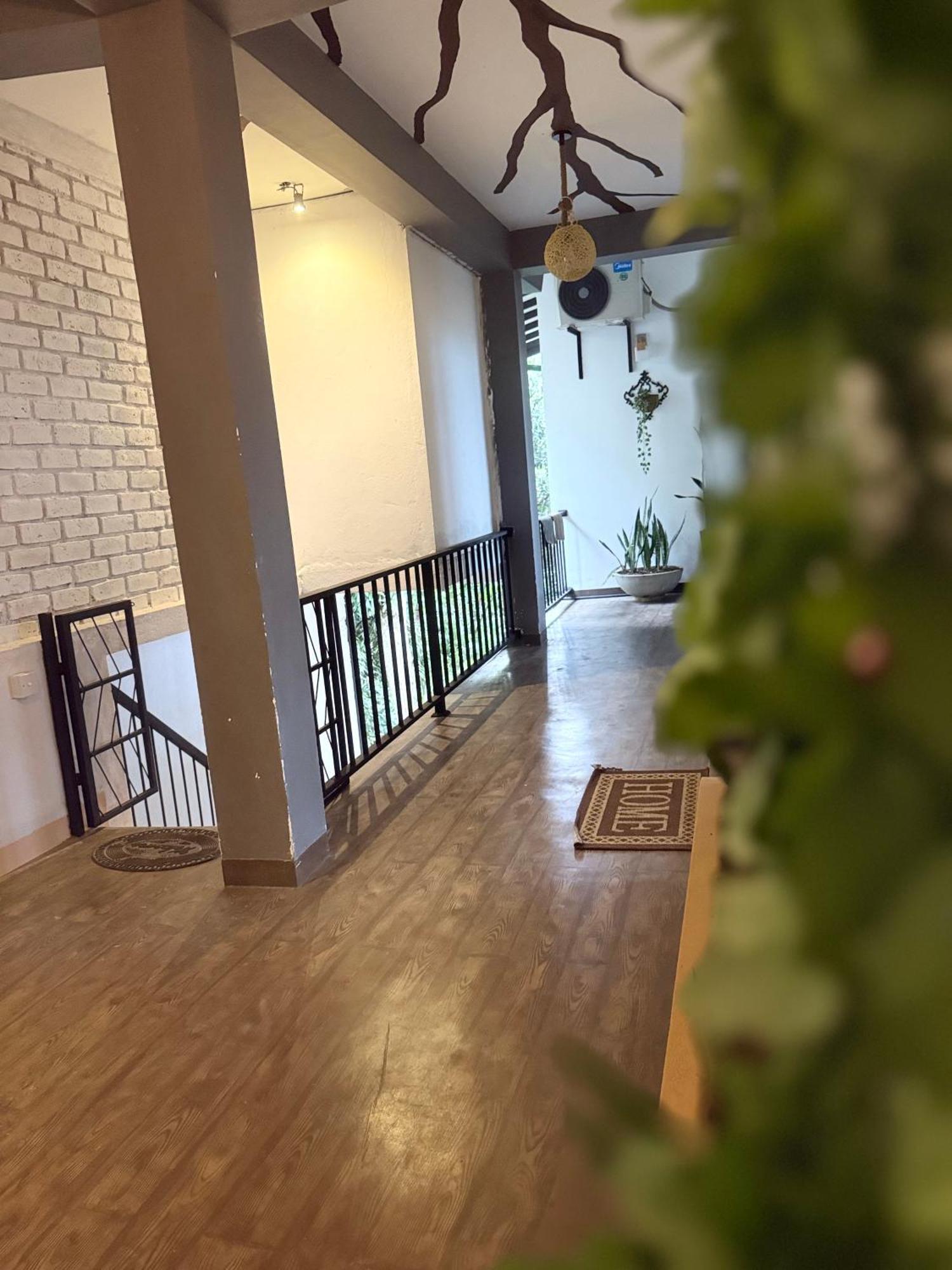 Guest house Rawana View *