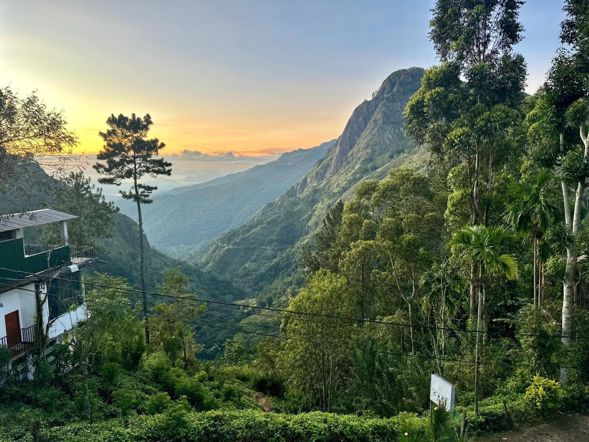 Hostel Beyond Nomad Luxury