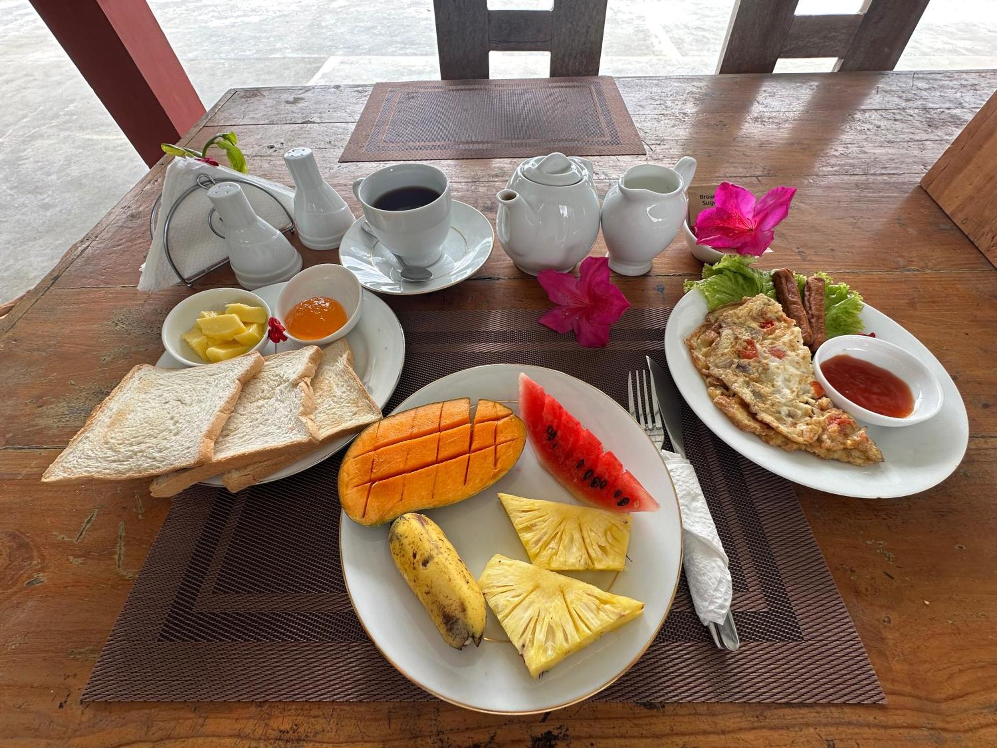 Beyond Nomad Luxury Hostel *