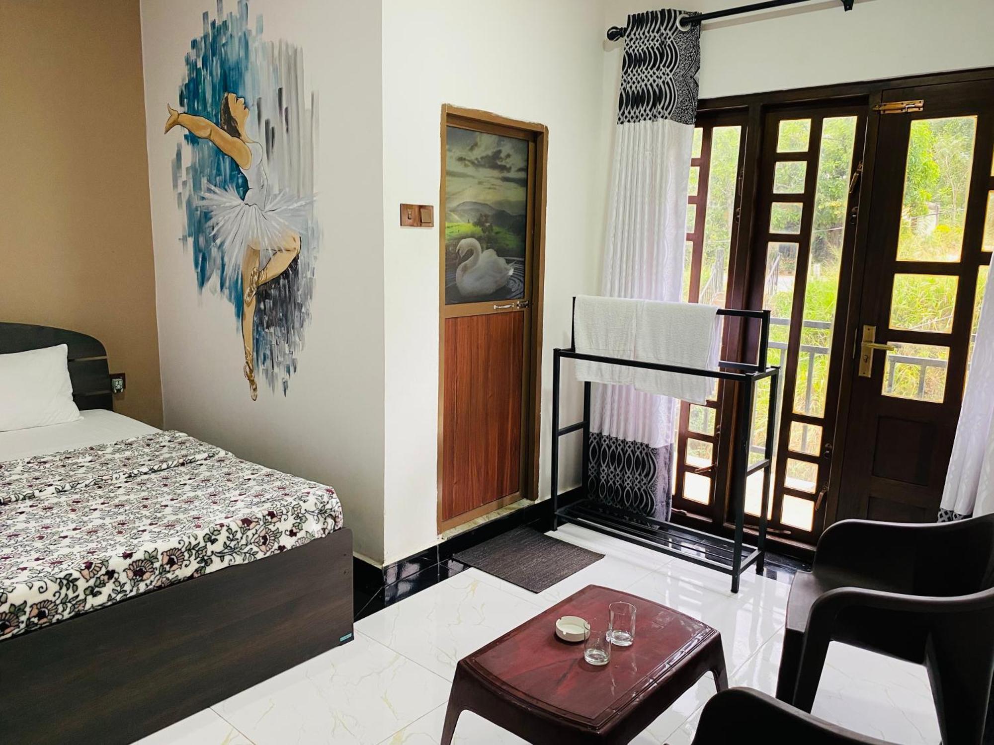 Hotel Hima @ Nine Arch *
