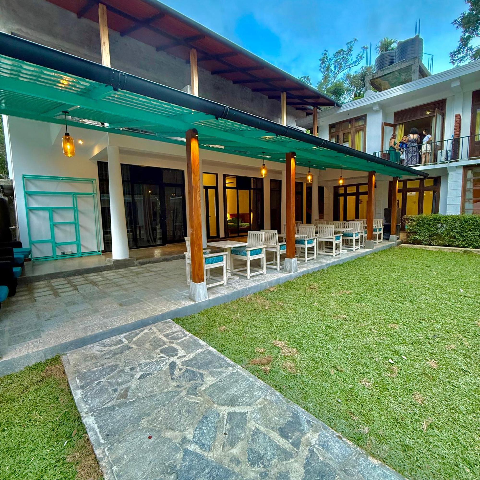 Ella Inn Hotel Bed & Breakfast Ella