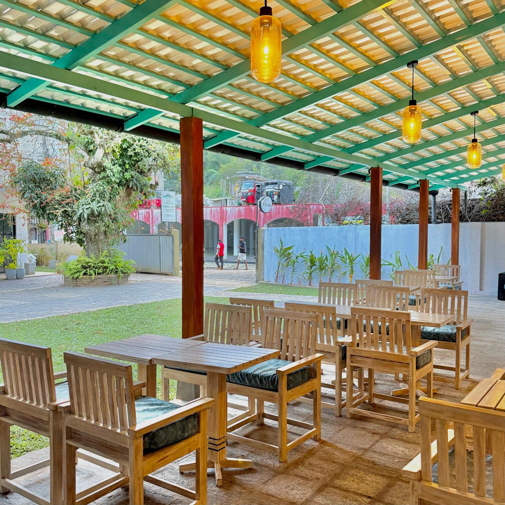 Ella Inn Hotel
