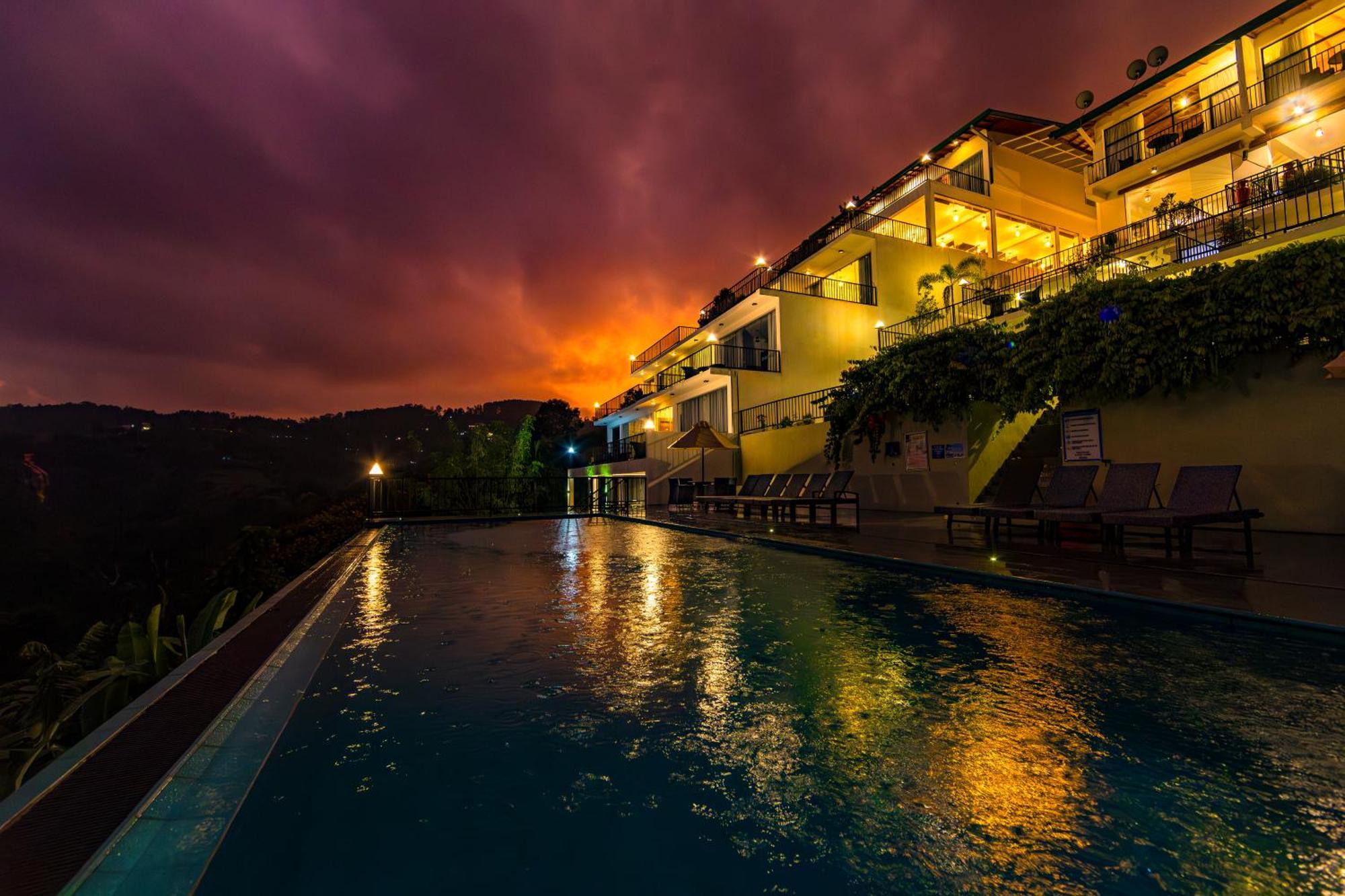 The Pinnacle Hotel Ella