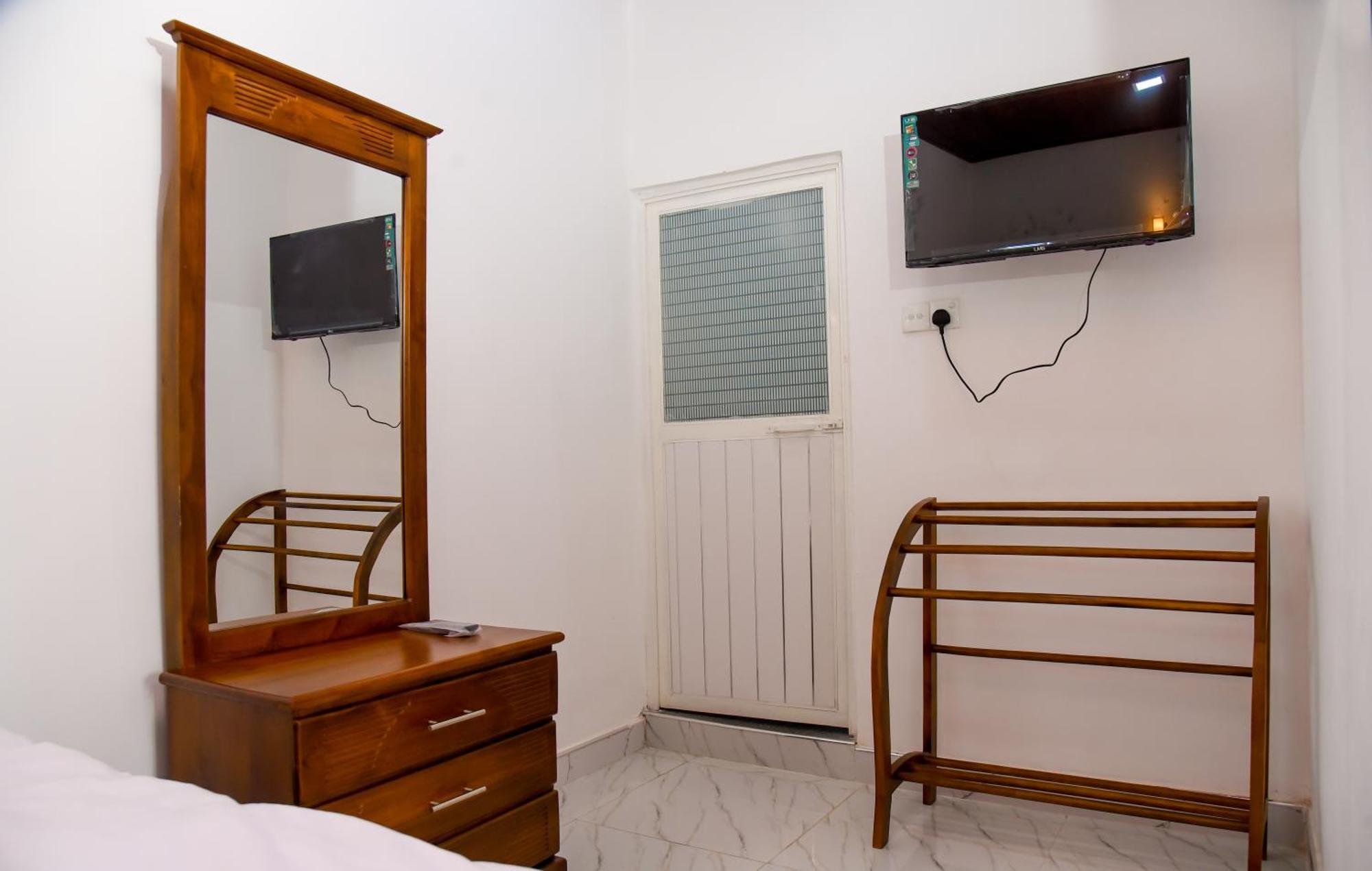 Rv Heaven World Hotel Ella