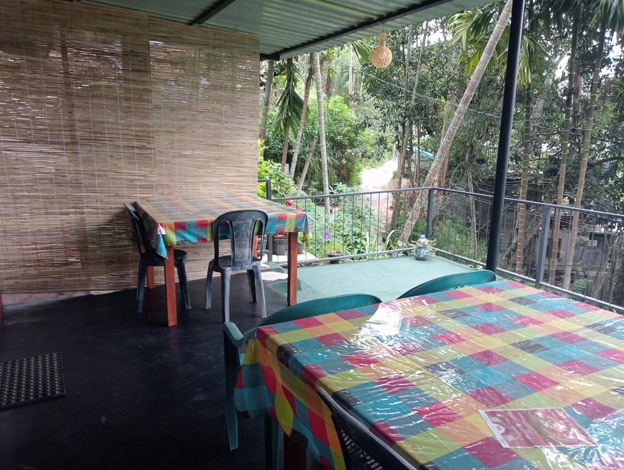 Cool Breeze View Bed & Breakfast *
