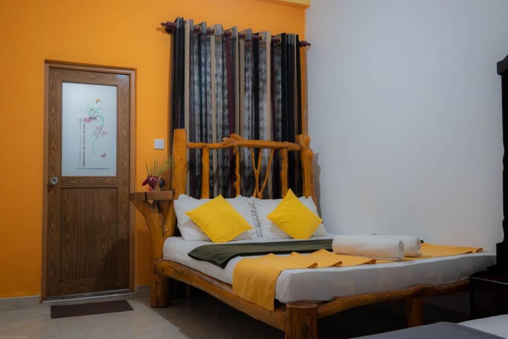 Lily Guest house *