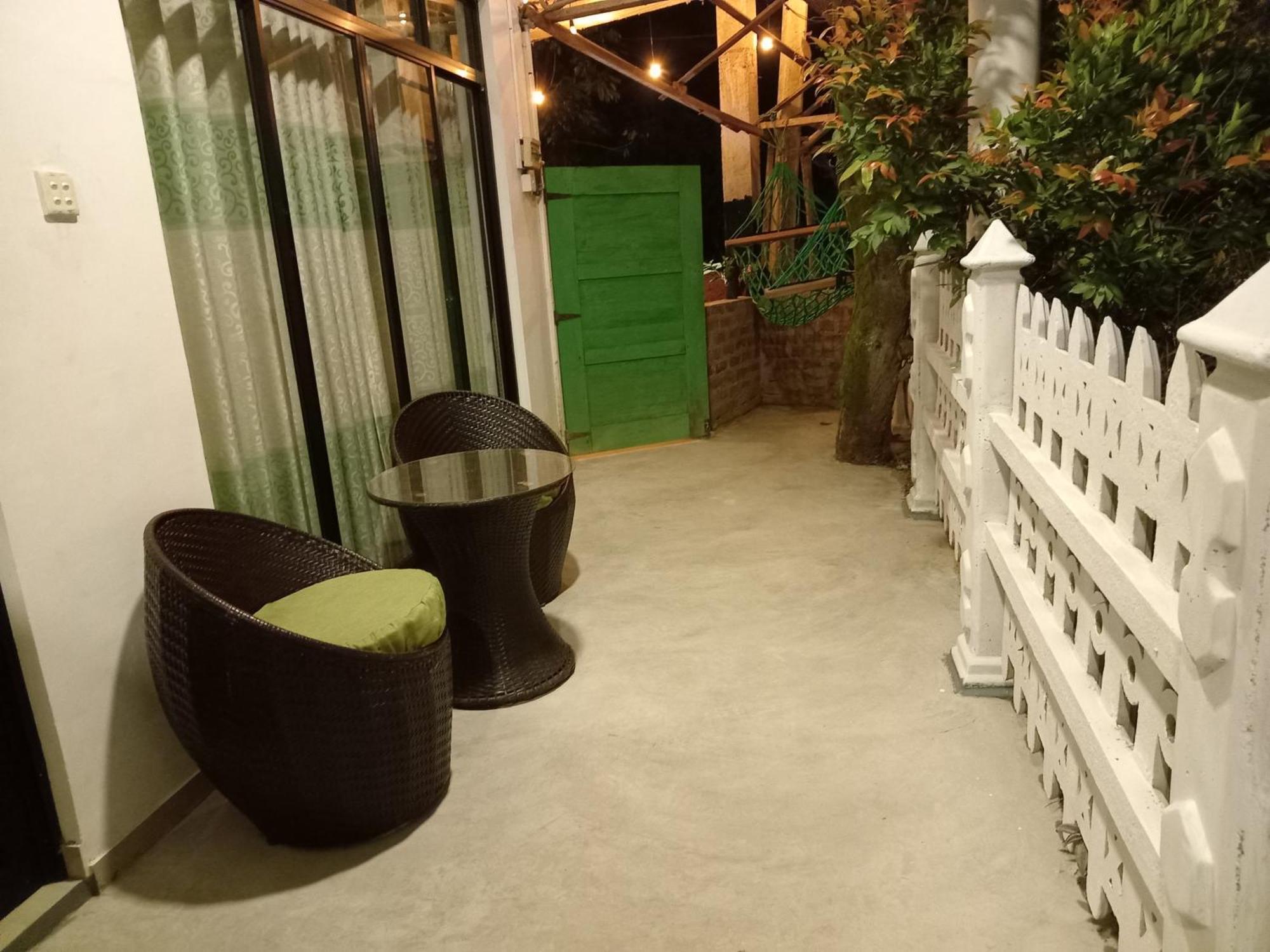 Hotel Slon White Elephant