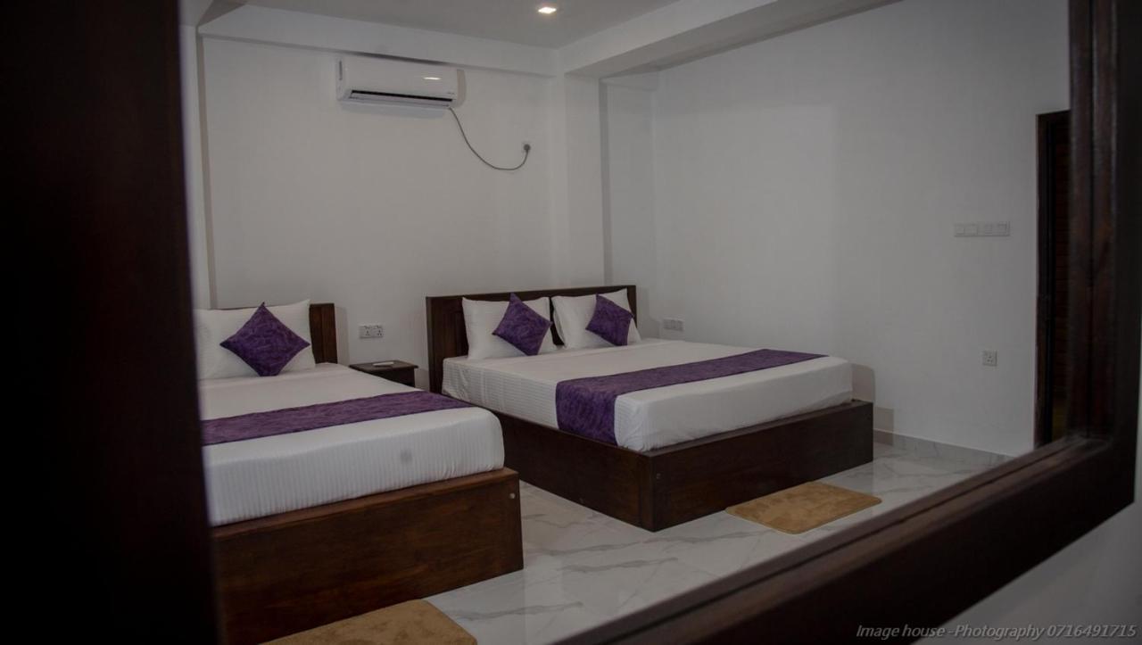 Ever Breeze Hotel 2*