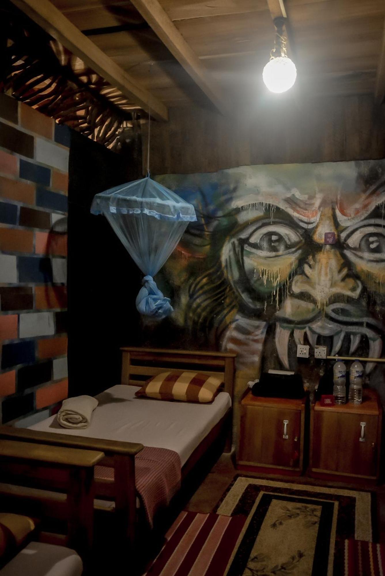Tree House Hotel