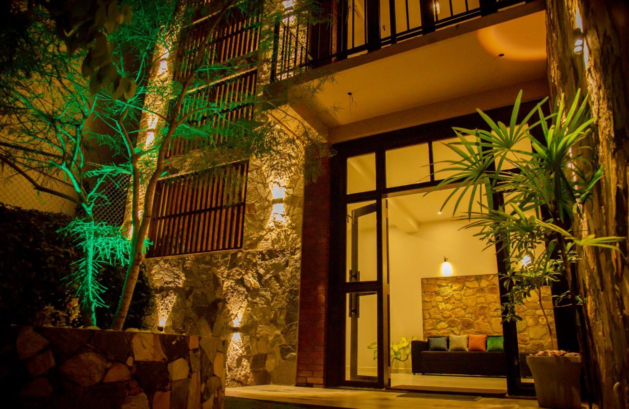 Hotel Ever Breeze