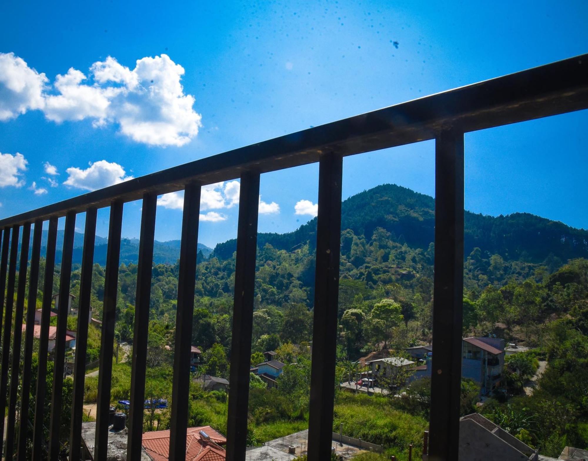 Ever Breeze Hotel Ella
