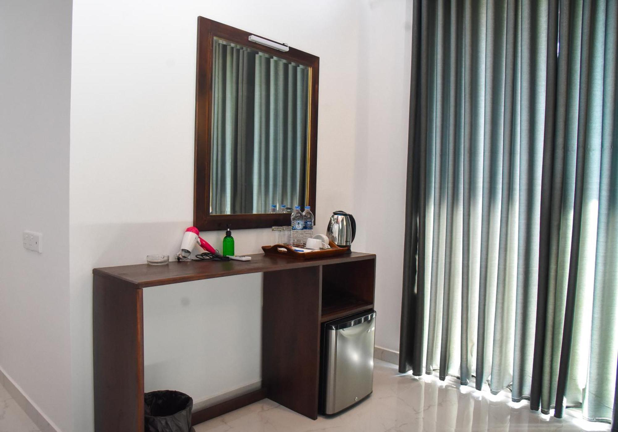 Ever Breeze Hotel