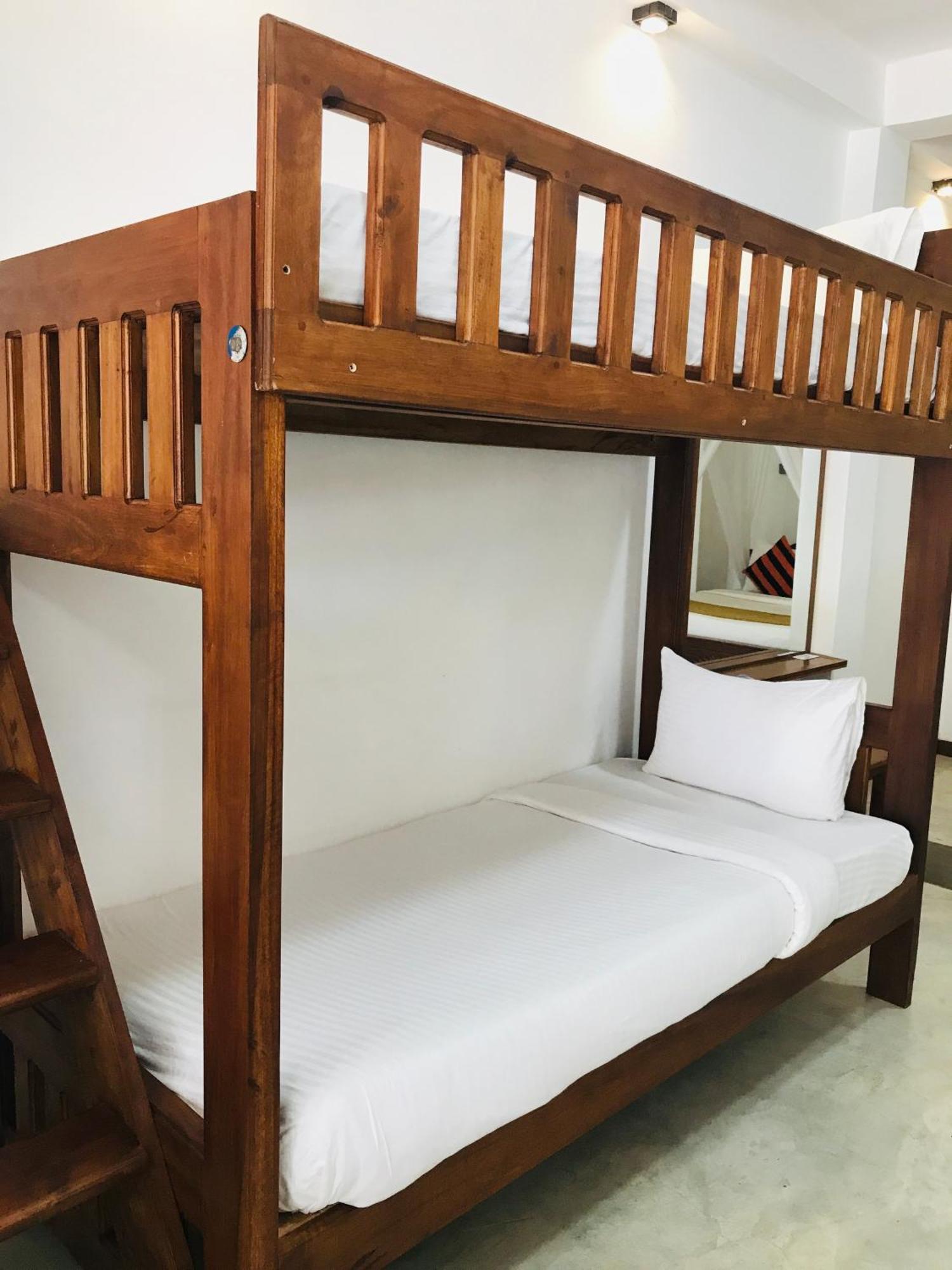 Homestay Breeze Blows