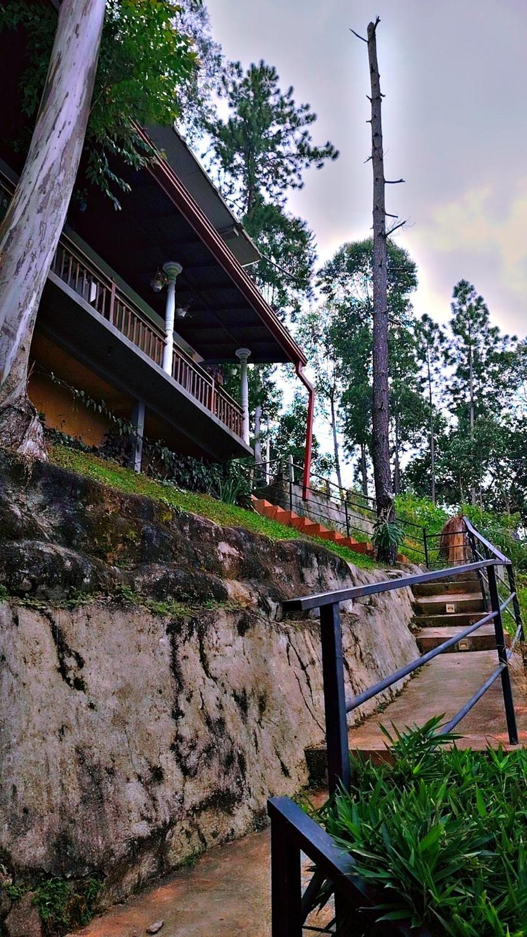 Chathus Place Guest house *