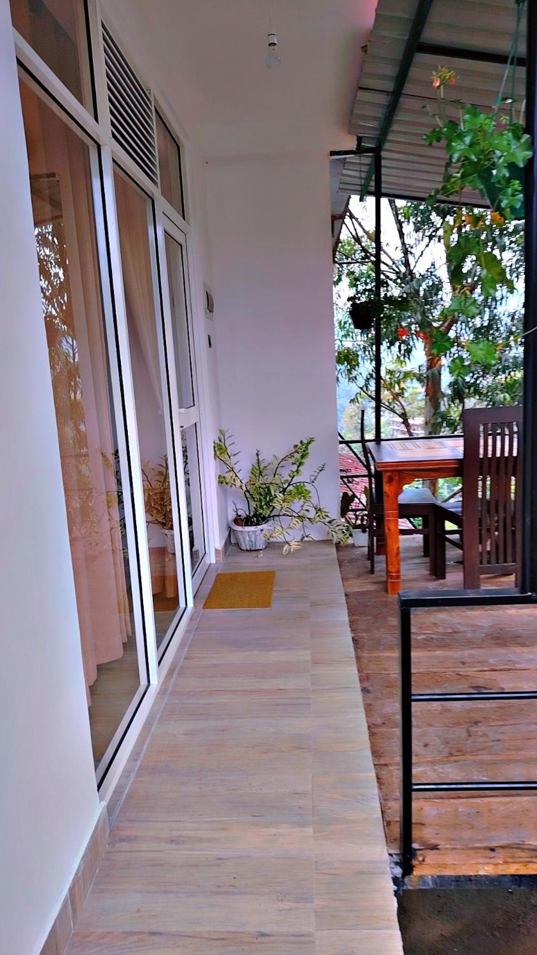 Guest house Chathus Place *