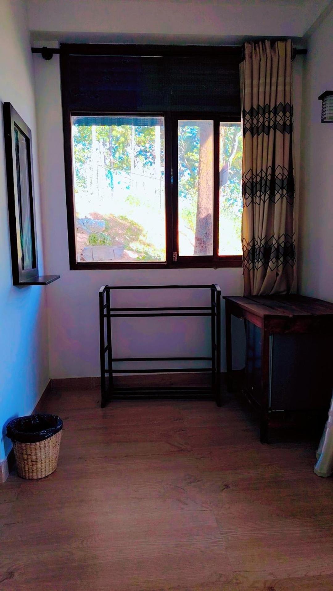 Guest house Chathus Place