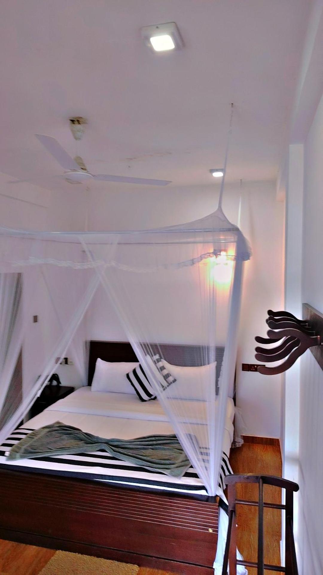 Chathus Place Guest house *