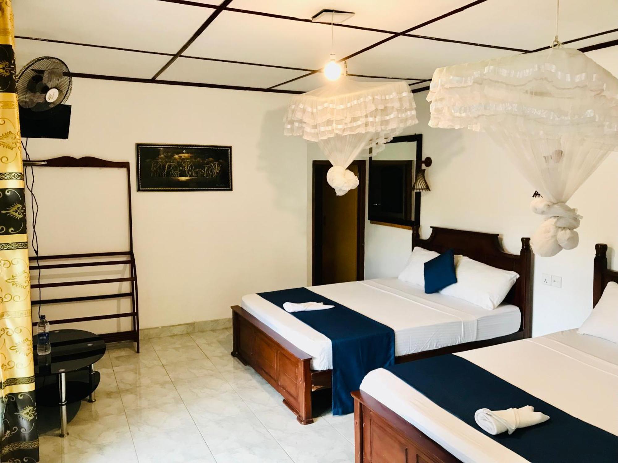 Belmond Ella