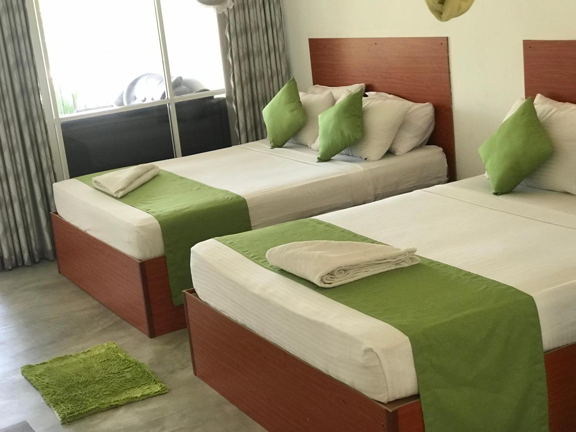 Belmond Ella
