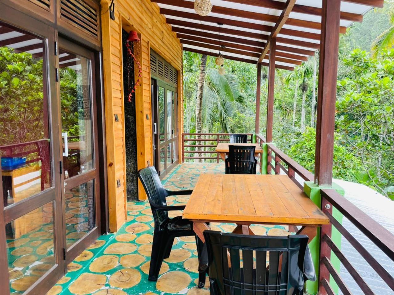 Nine Arch Jungle Guest house