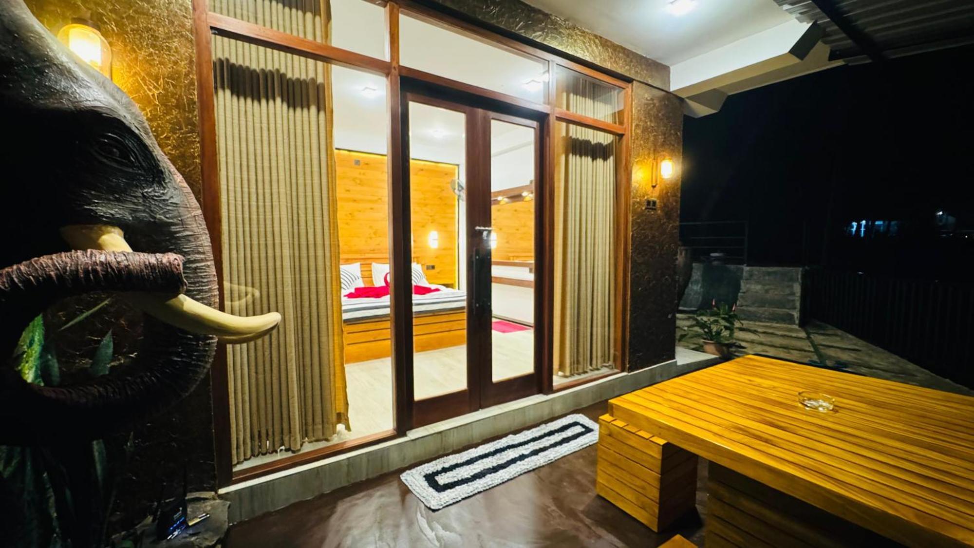 Vibe Guest house *