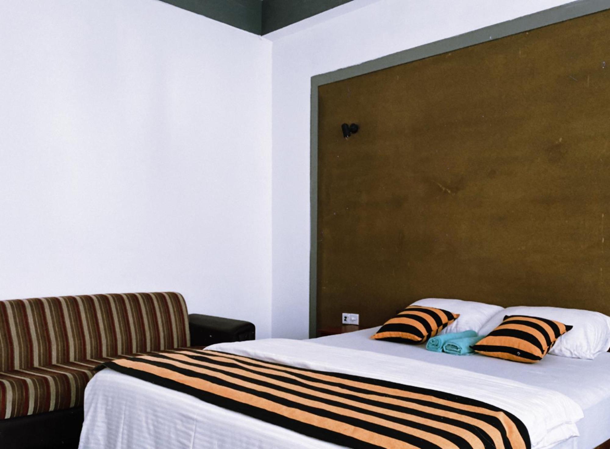 Monarch Guest house