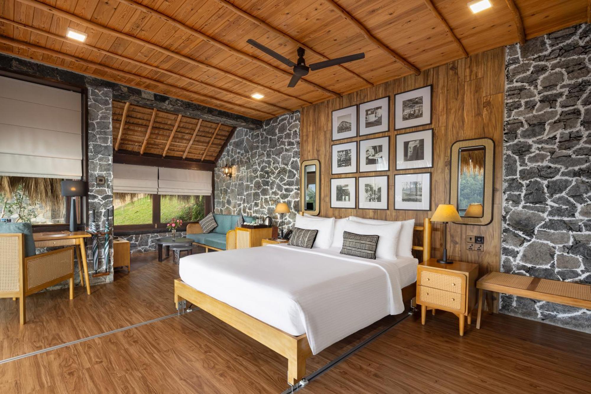 98 Acres & Hotel Ella