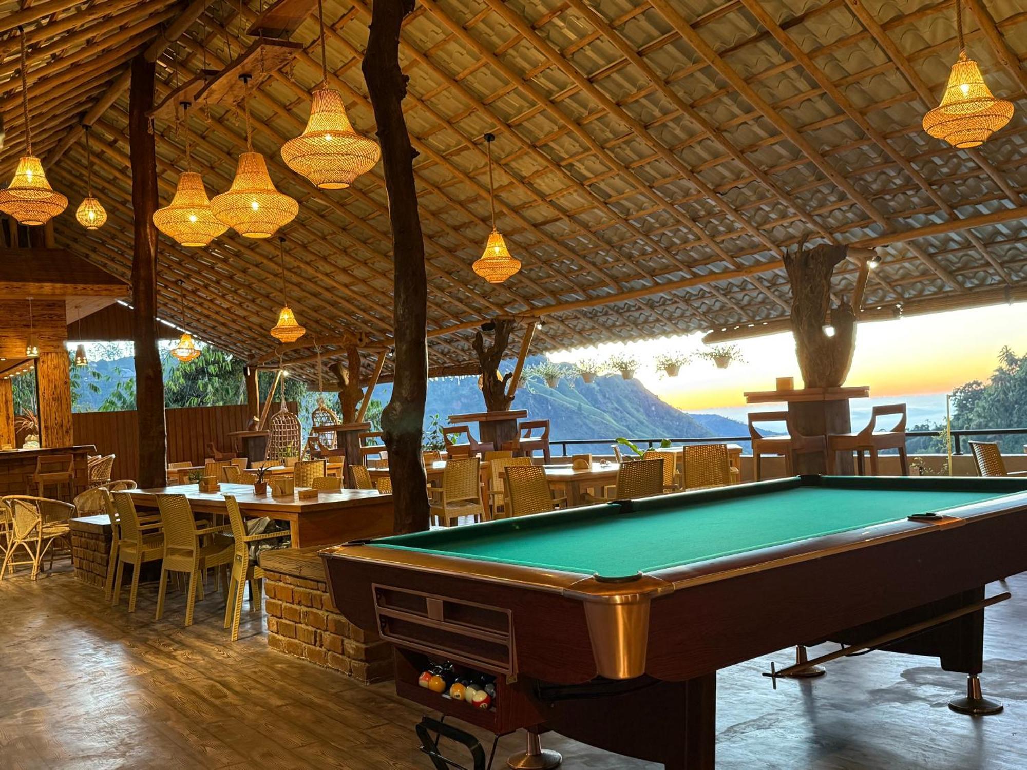 Guest house Rawana View *
