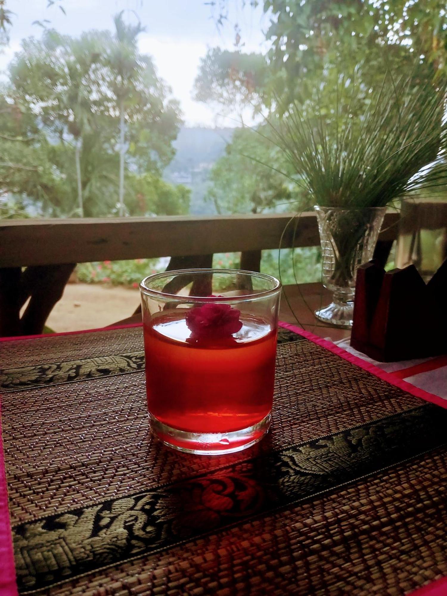 Rawana Guest house *
