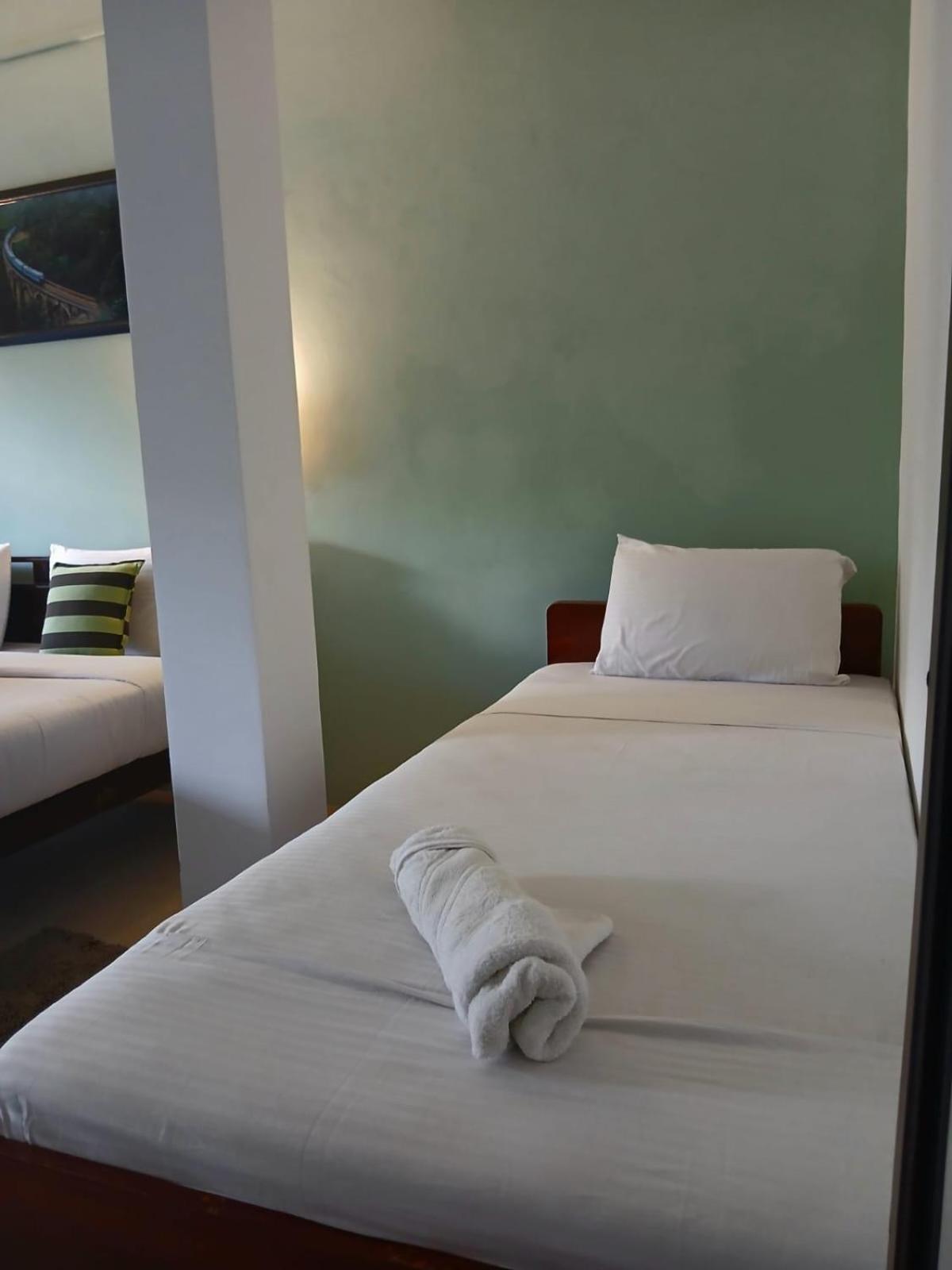 Hotel The Peak Ella