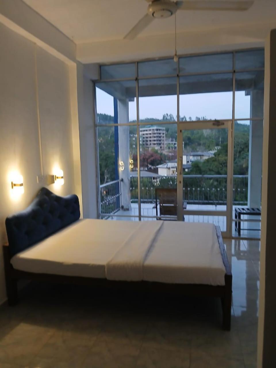 Hotel The Peak
