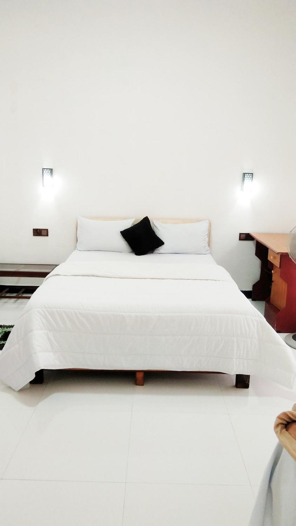 Hushwood Family Homestay