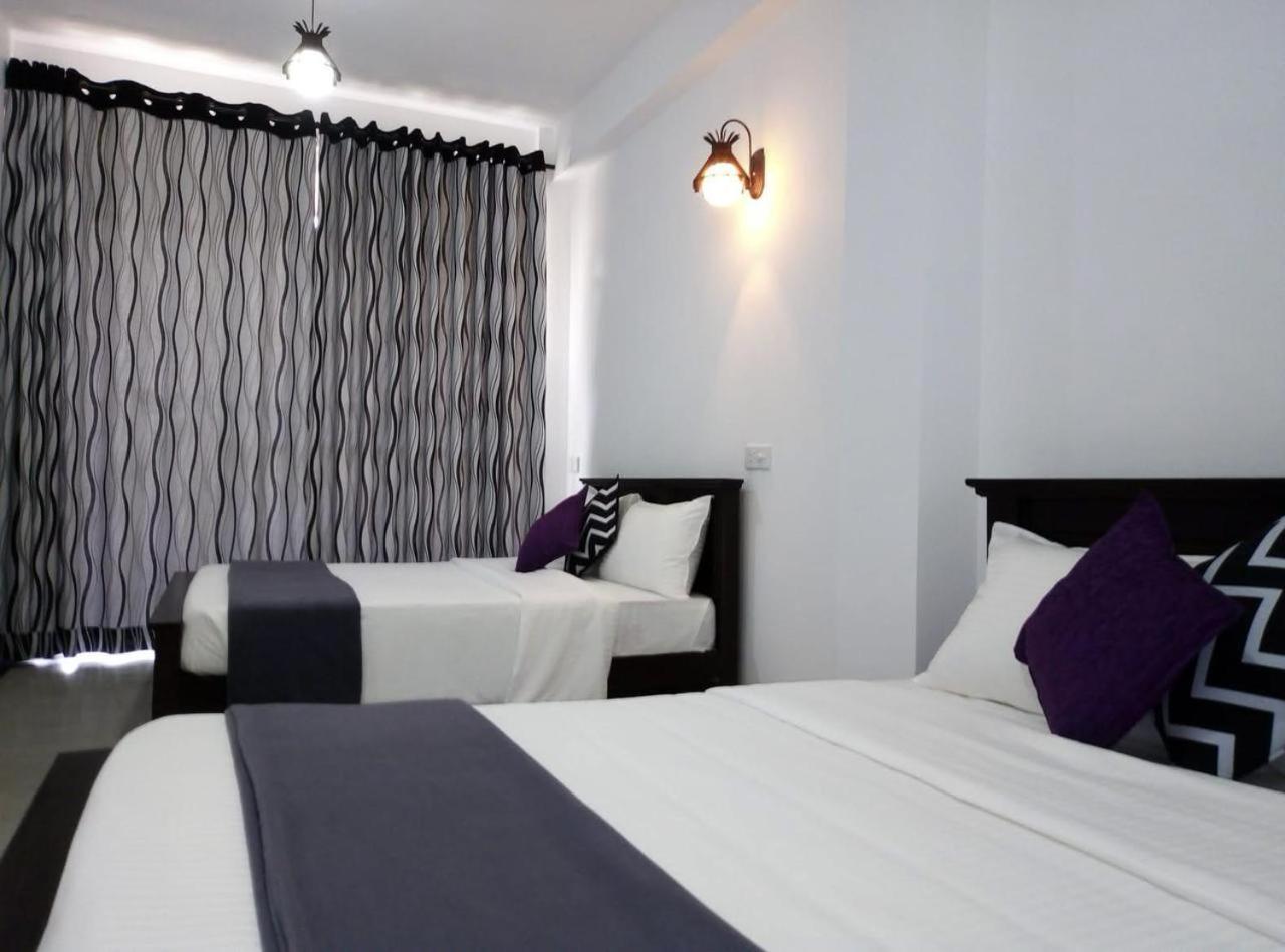 4 Axes Hotel *