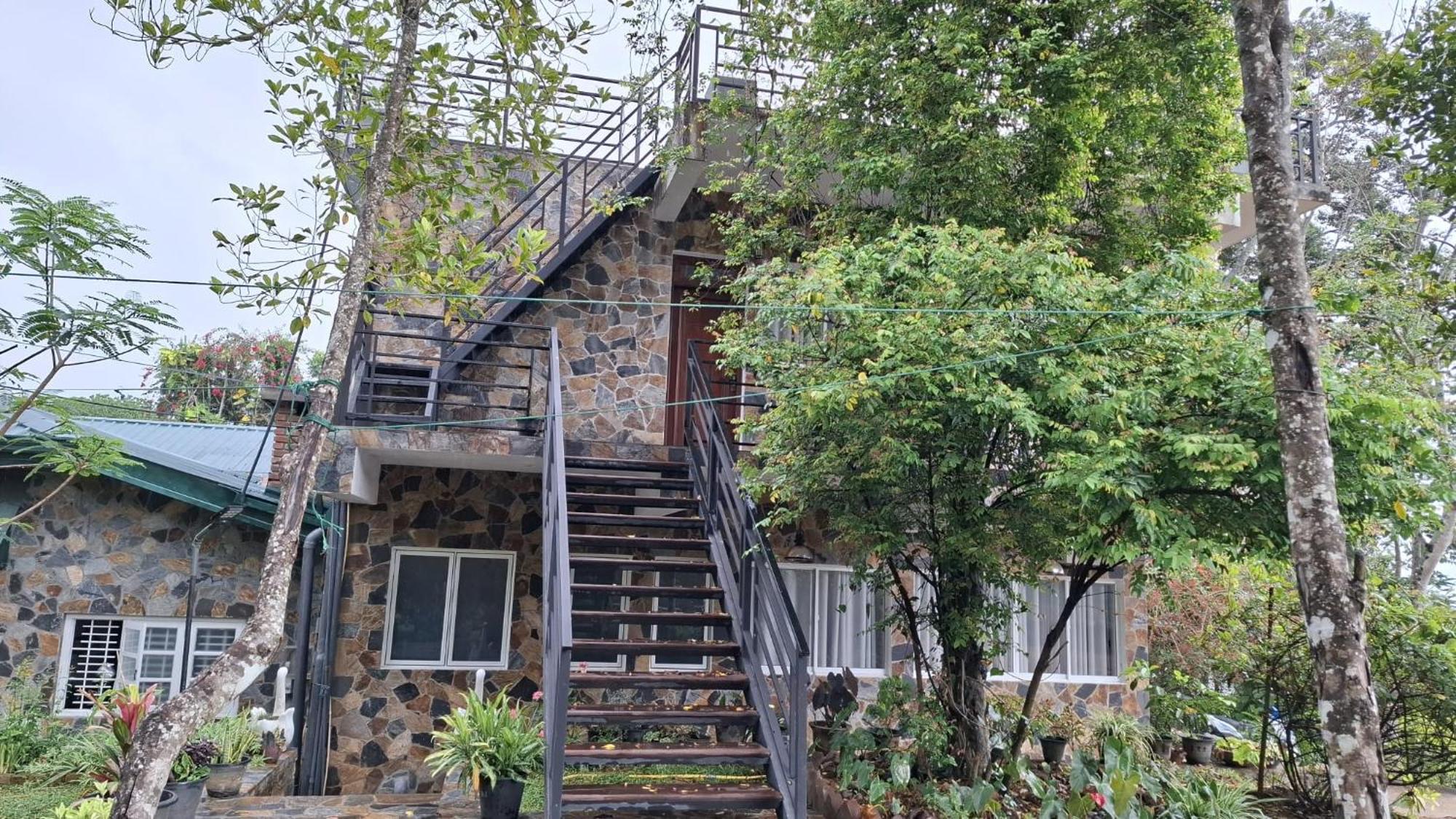 Villa Sithara Estate *