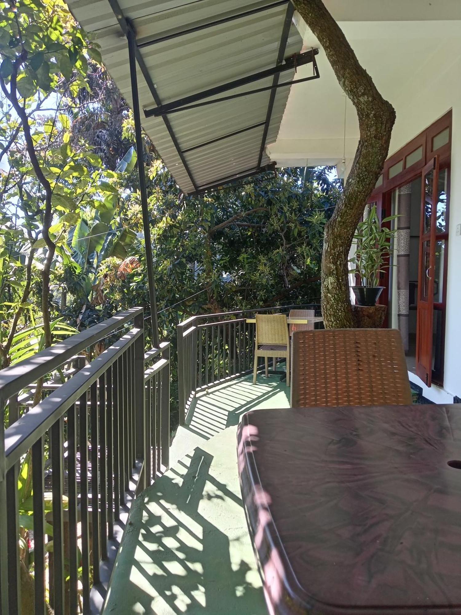 Uththaree Homestay *