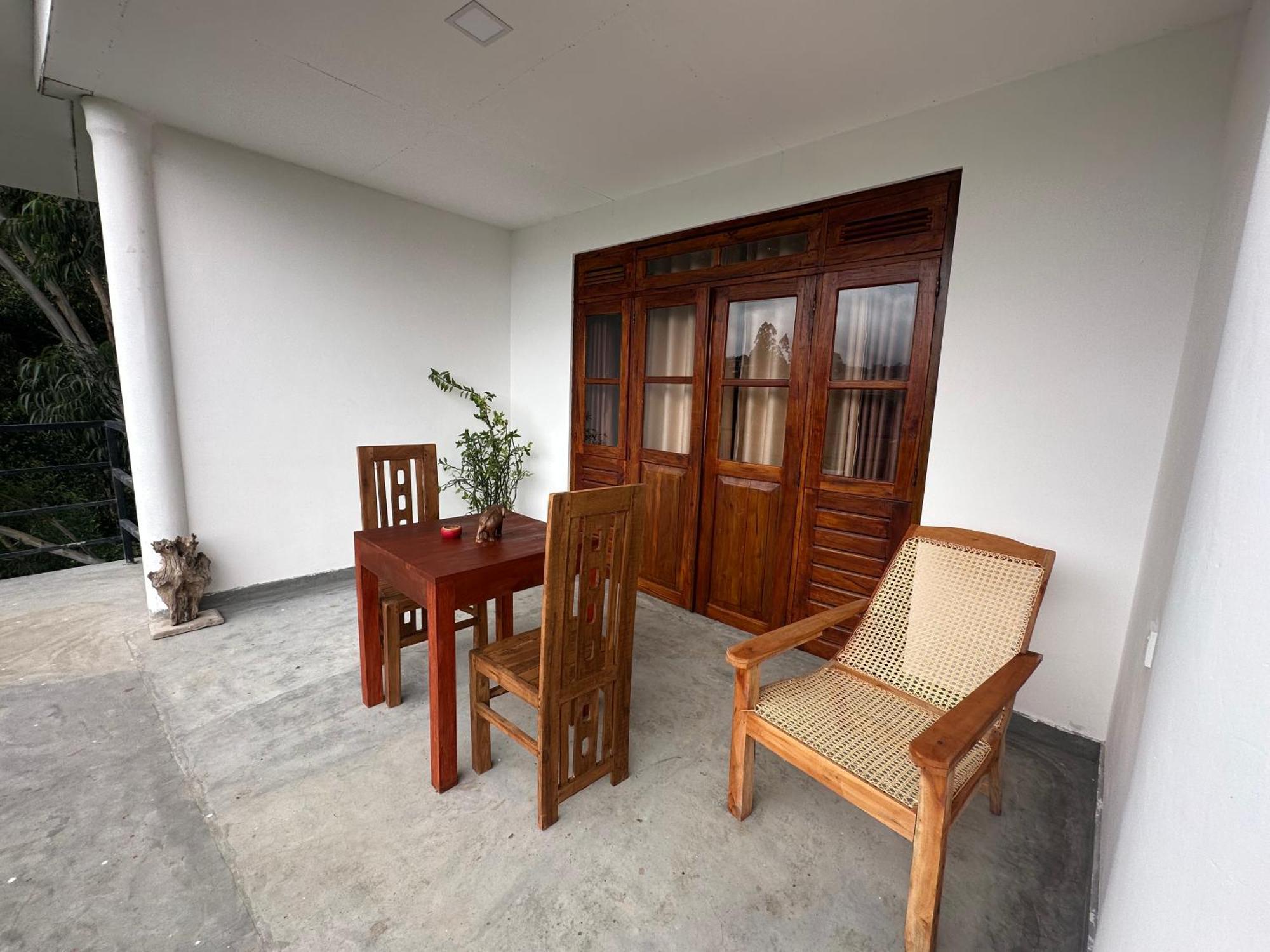 Guest house Ayubowan, *