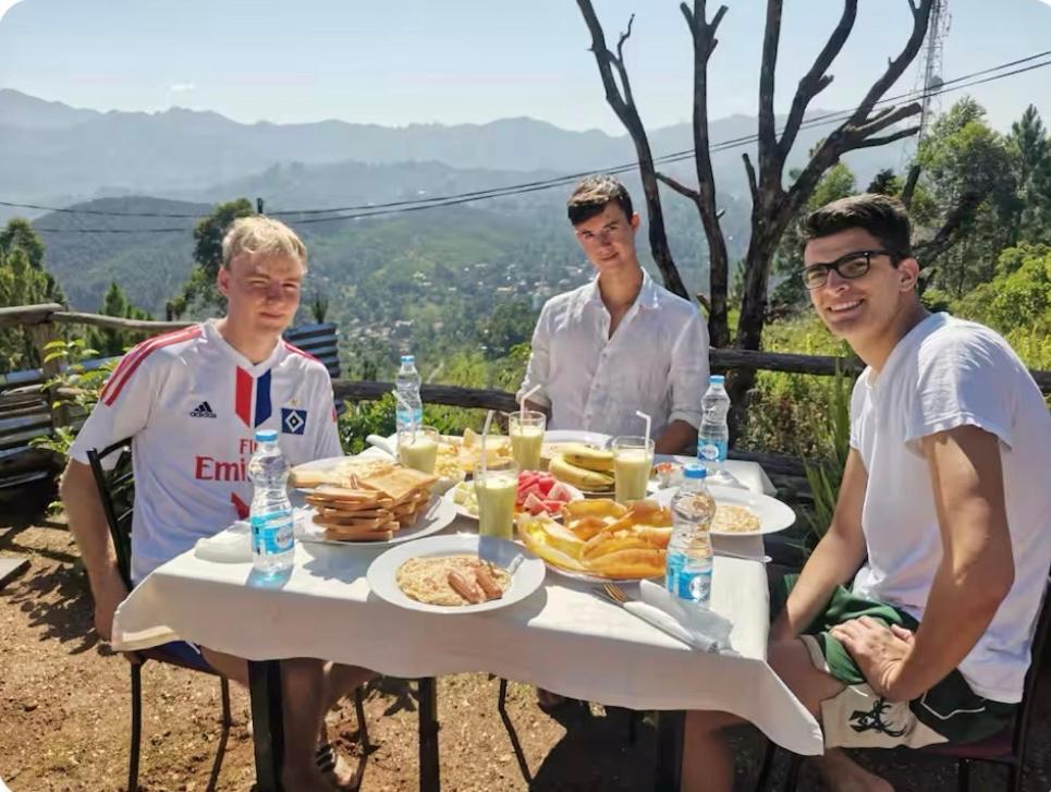 Mountain Peak Bed & Breakfast