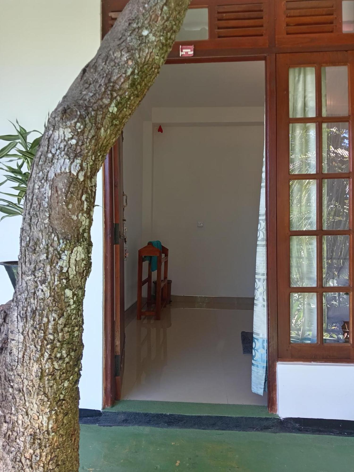 Uththaree Homestay *