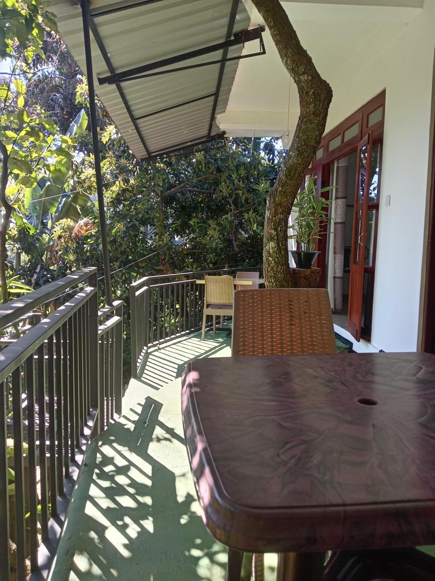 Uththaree Homestay *
