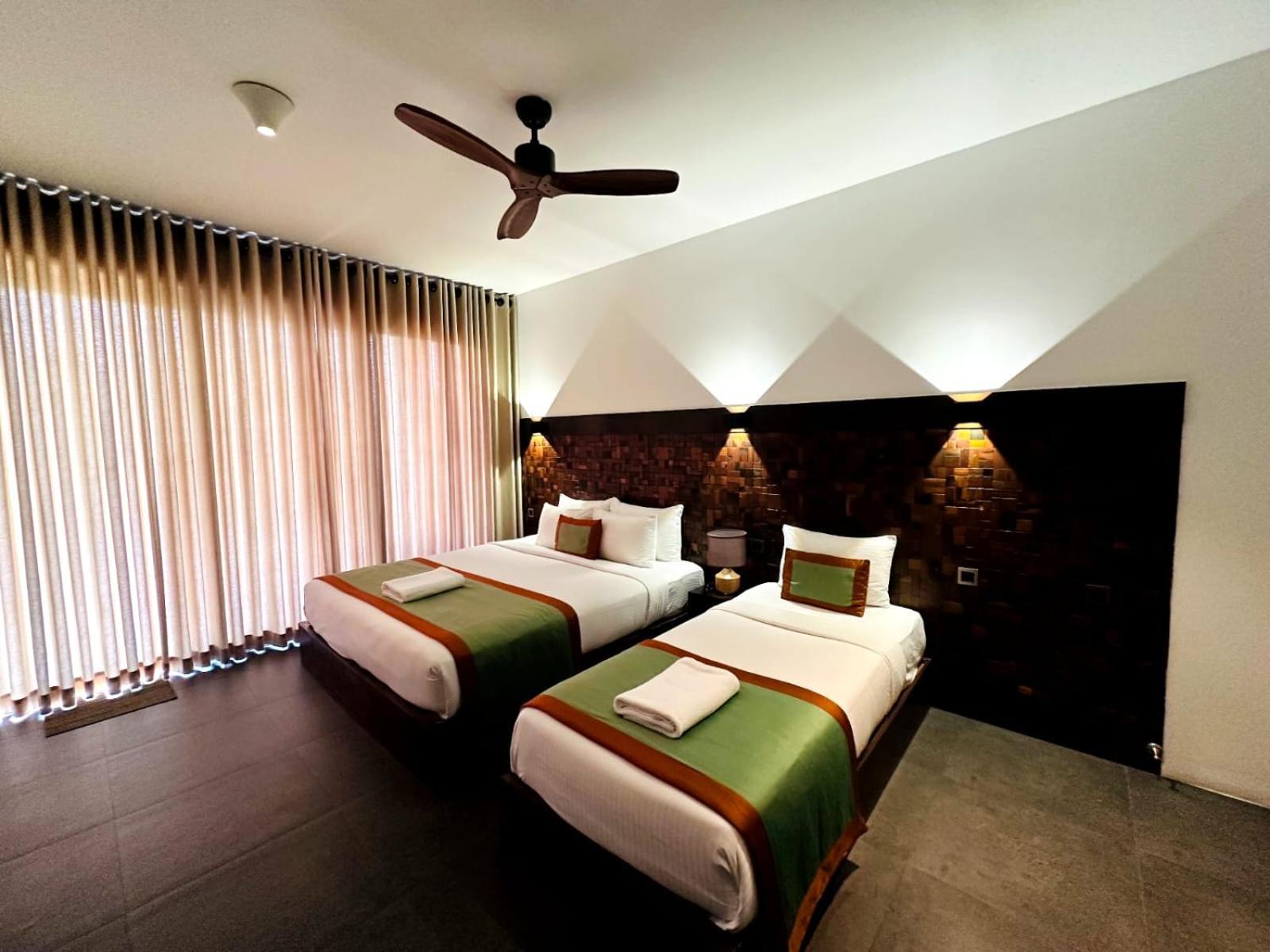 Flower Garden Hotel 4*