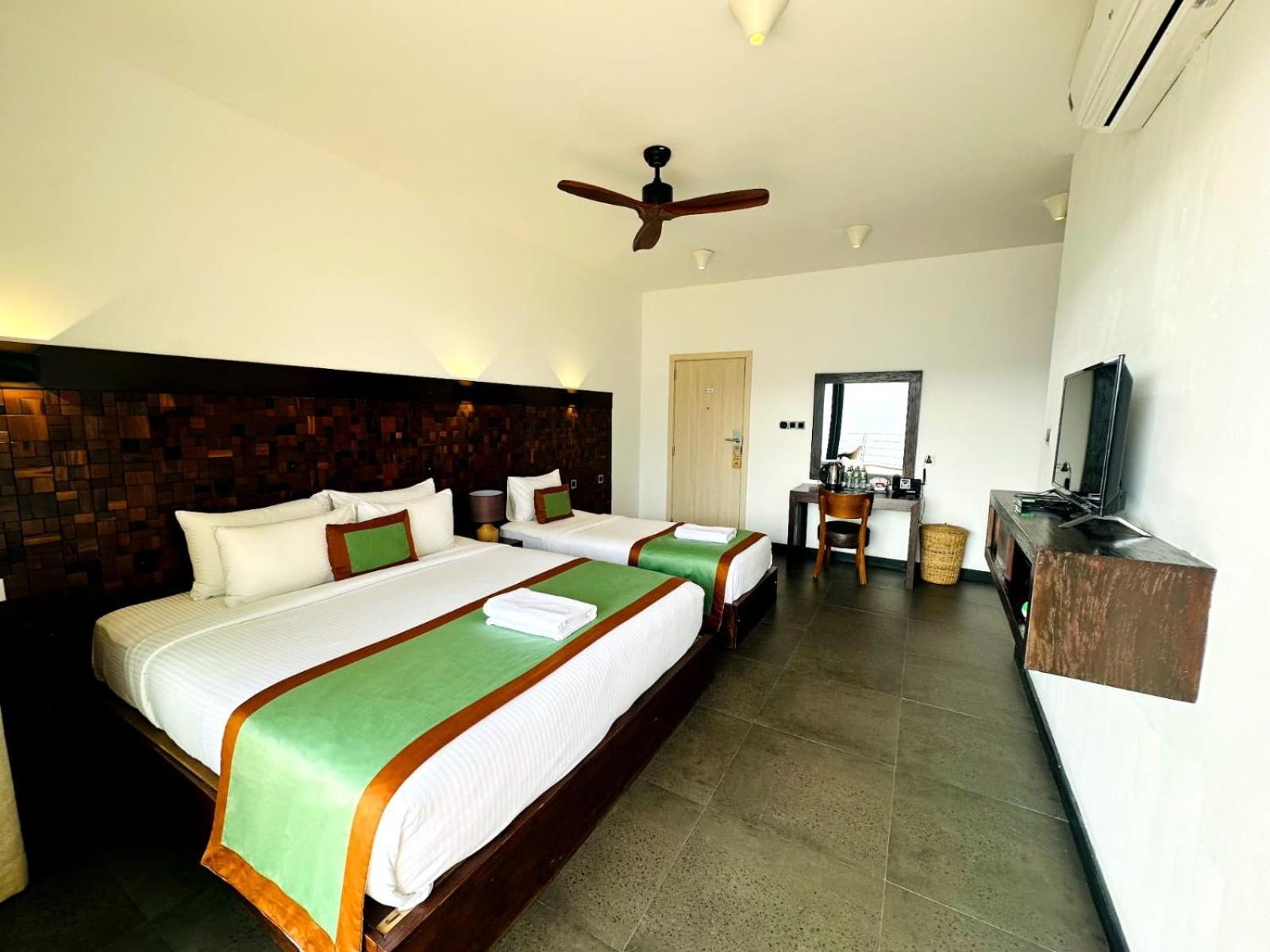 Flower Garden Hotel 4*