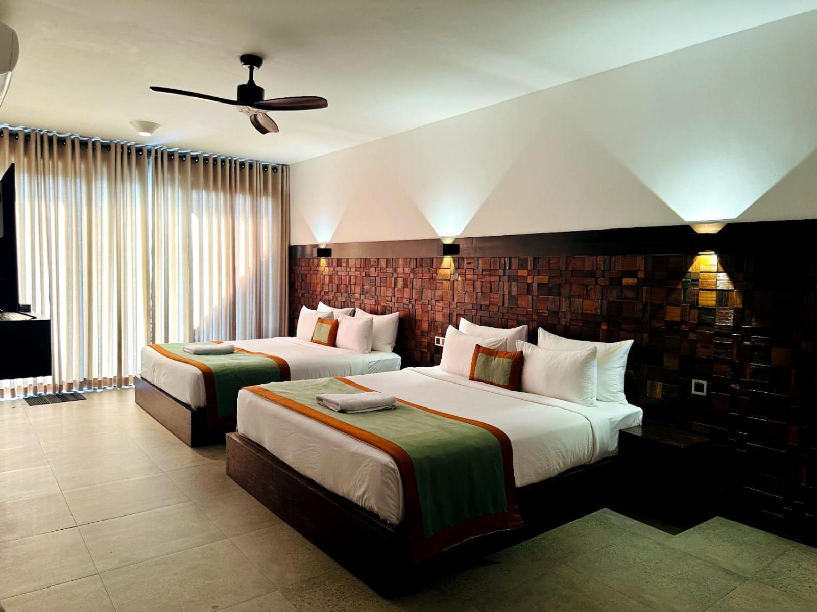 Flower Garden Hotel 4*
