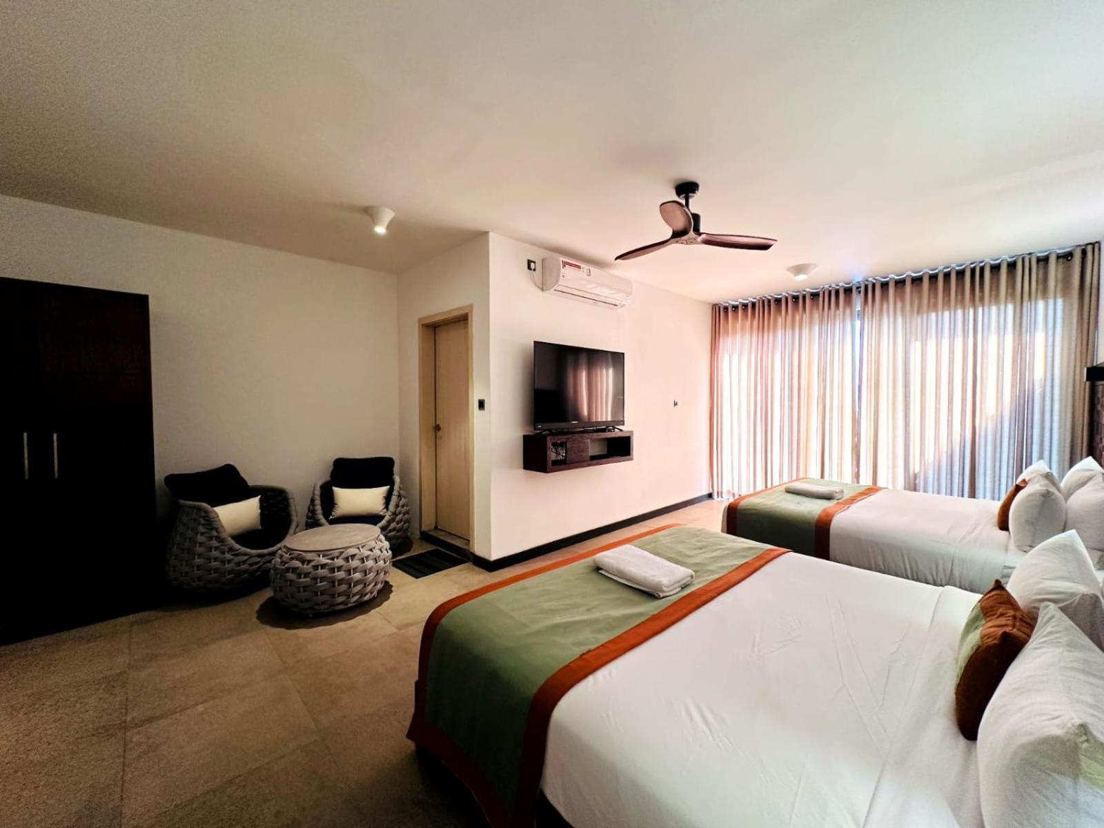 Flower Garden Hotel 4*