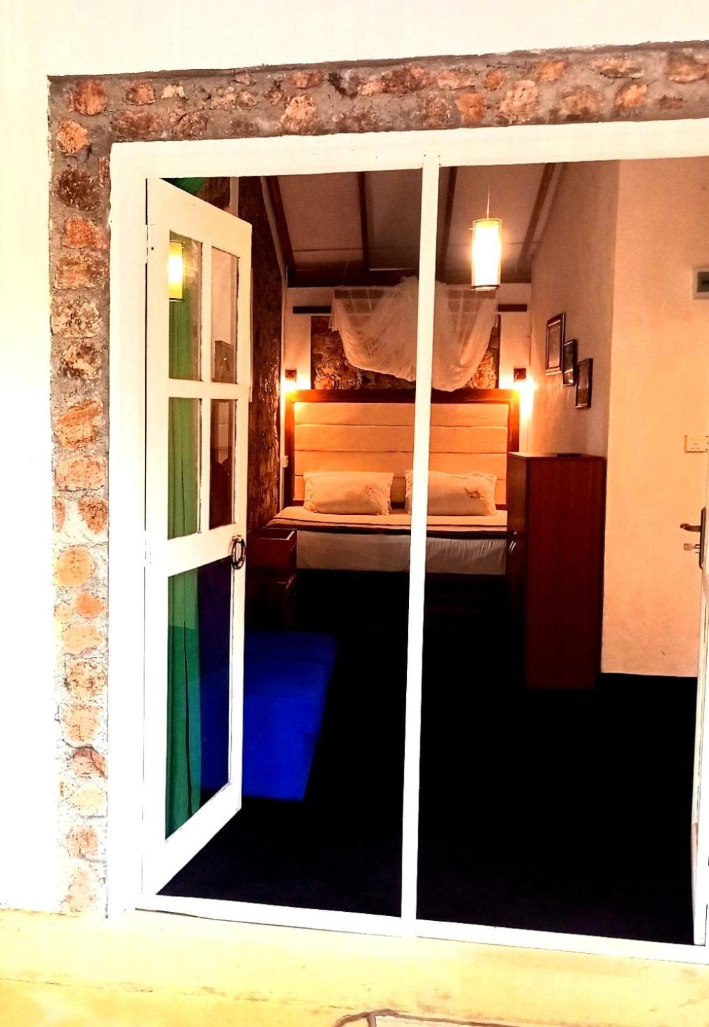 Hostel Foret