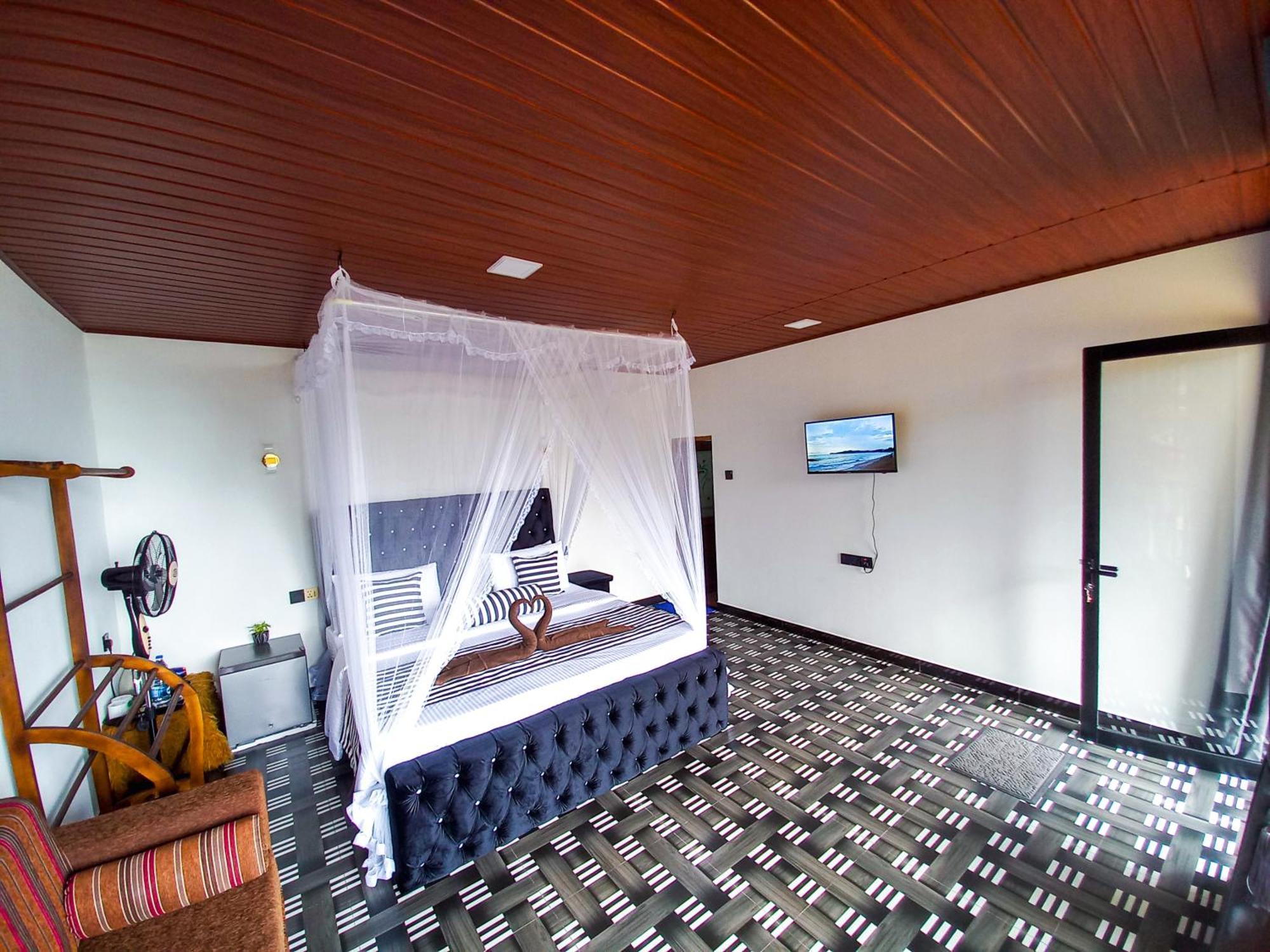 Happy View Homestay *